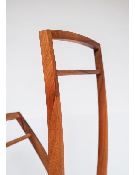 Serafino Clothes Rack